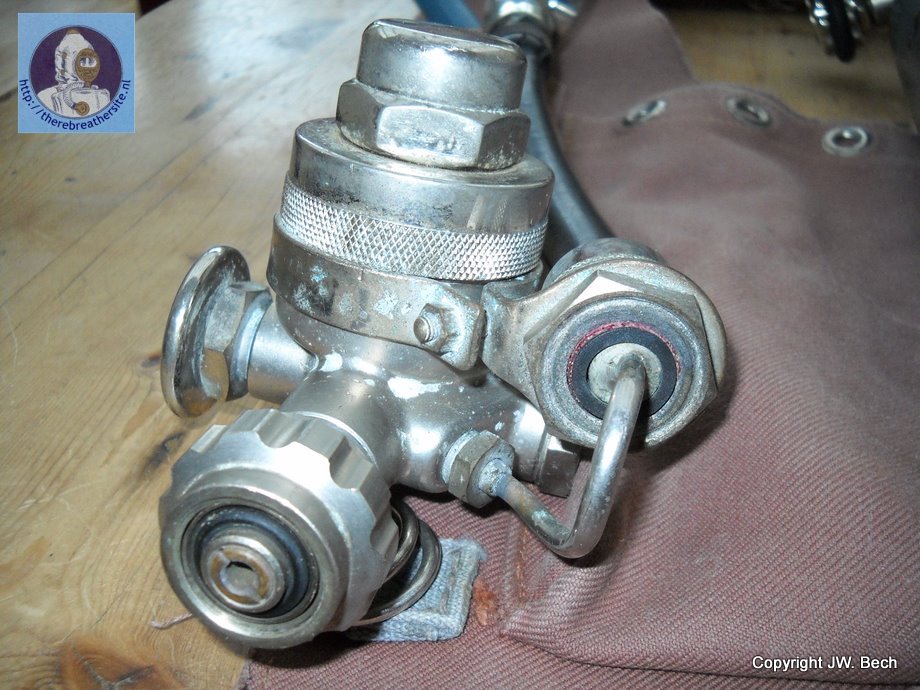 Therebreathersite Modell138 030