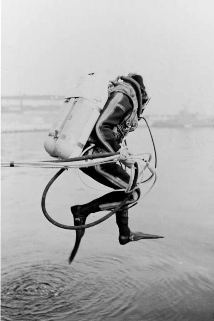 Therebreathersite SealabII 013