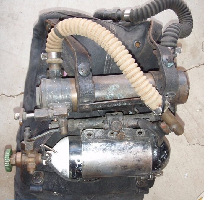 Unknown Australian oxygen rebreather
