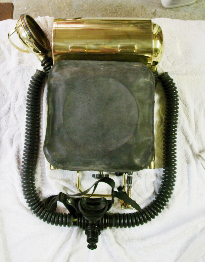 Therebreathersite unknown brass french 5